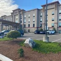Hampton Inn and Suites Getting a Refresh