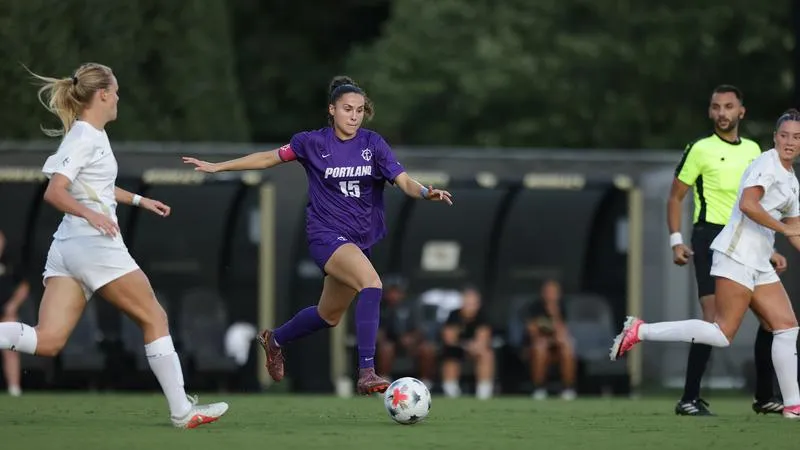 Pilots Take on Long Beach State Down in California
