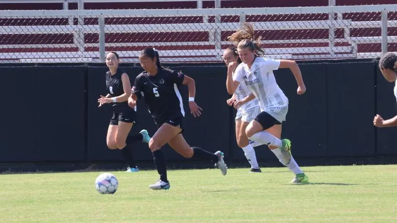 Mounties Fall to No. 20 Cumberland (TN)
