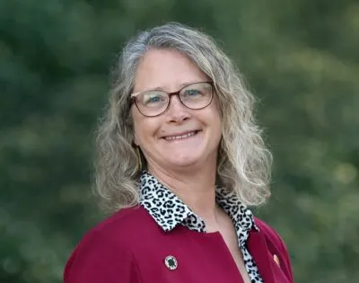 ROSEBURG CITY COUNCIL SELECTS NEW CITY MANAGER