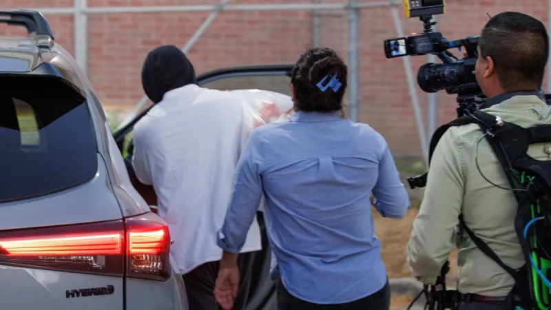 ICE officer faces federal charges for lying over shooting of Venezuelan immigrant