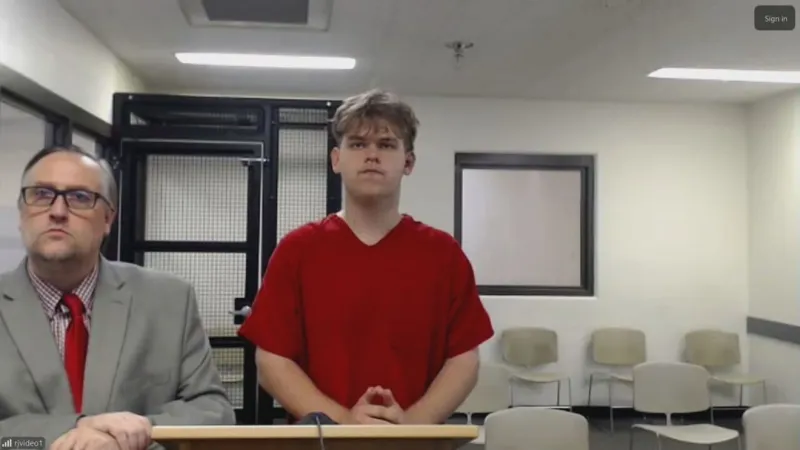 Deadly Chelan Hills Fire suspect held on $1 million bail