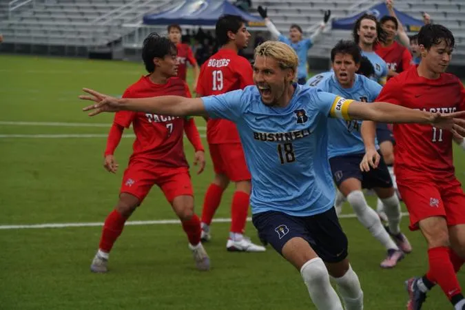 Early Goal, Strong Defense Lead to Third Straight Win
