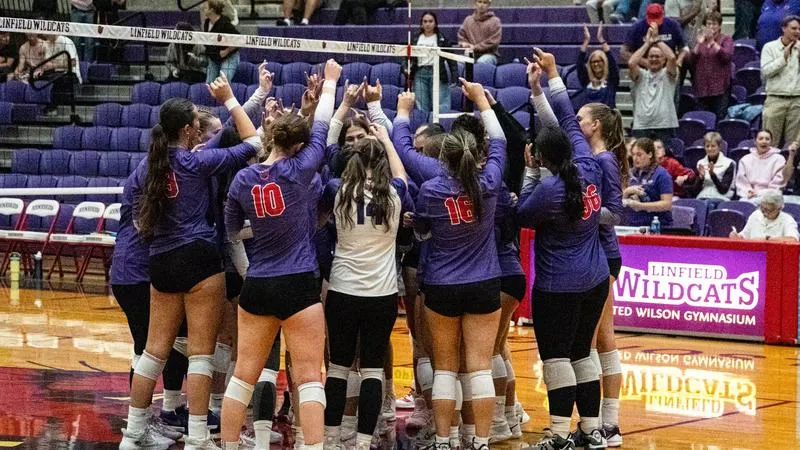 Cougars snap 'Cats winning streak in Forest Grove