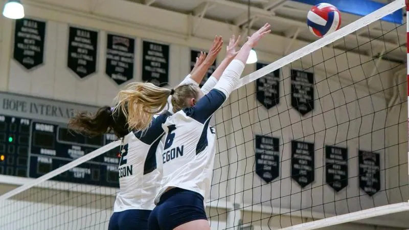 Perfect Start Continues as No. 1 EOU Sweeps Northwest