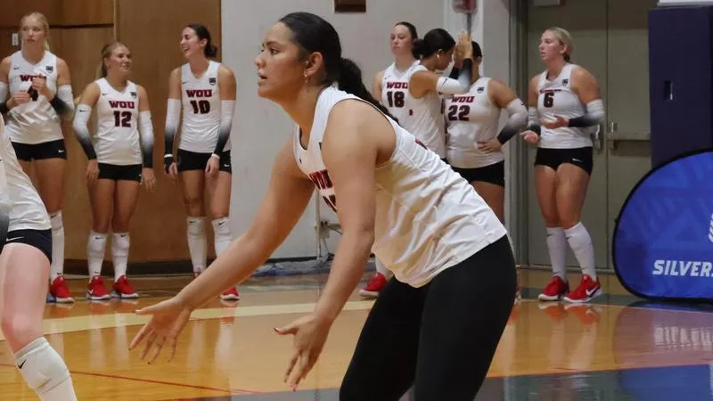 Wolves drop finale at Hawai'i Challenge to Chaminade