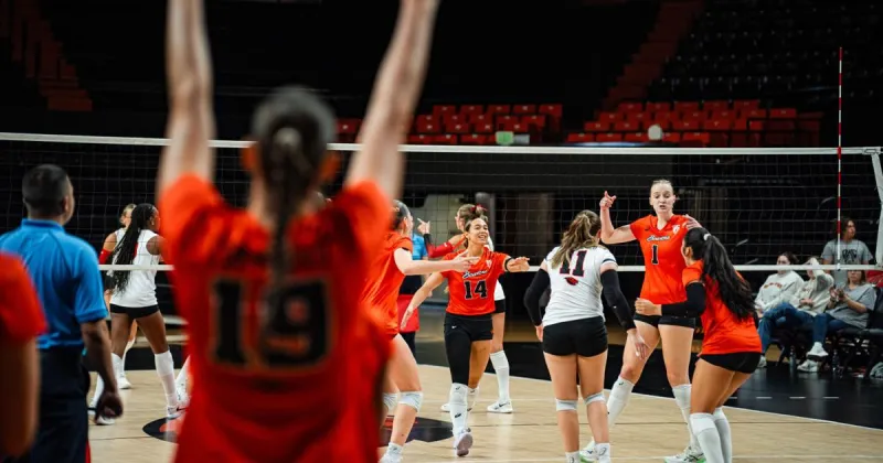 Oregon State volleyball team dominates Asics Invitational