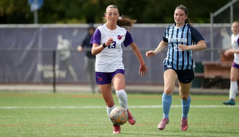 Leiber's second half score lifts women's soccer over St. Thomas