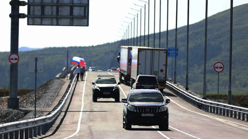 Russia and North Korea open the first road link across shared border