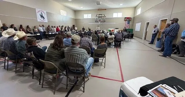 Big Grass Fire recovery meeting connects producers with Oregon, Idaho resources