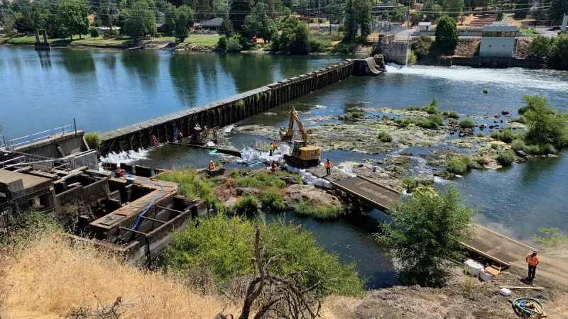 Fight over Winchester Dam near Roseburg reaches Gov. Kotek's office