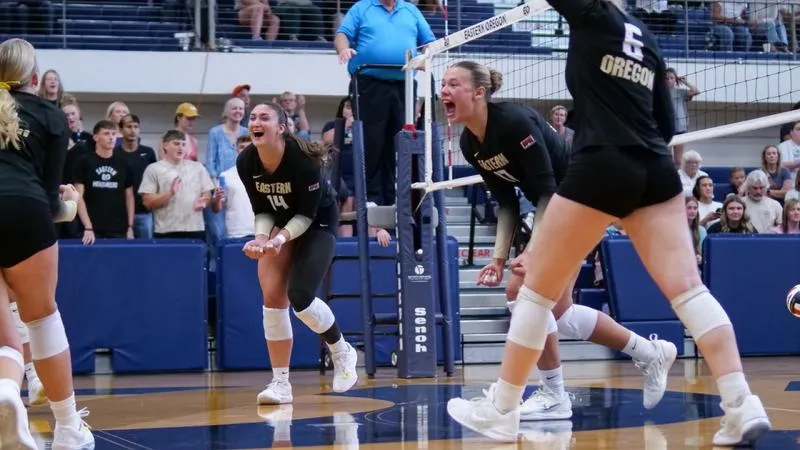 EOU Completes Home-Opening Weekend Sweep