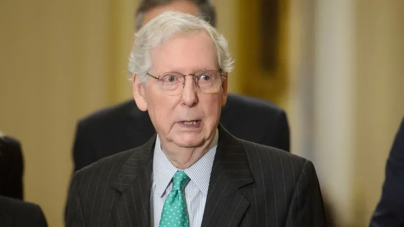 McConnell returns to the Senate for the first time since his June hospitalization
