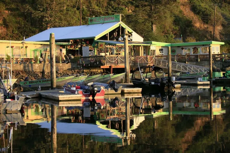 You Can Camp, Catch Crab, and Have Your Catch Cooked at This Oregon Coast Marina