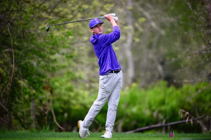 Men's golf finishes second in season debut, four 'Cats place top-ten individually