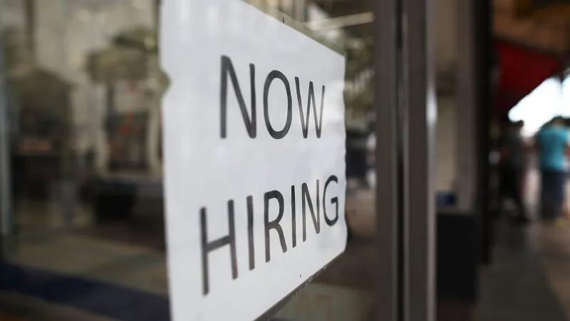 Oregon unemployment rate holds at 5.1% in August as payrolls fall 800 jobs