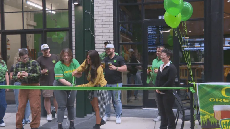 Hop Valley opens new Eugene pub as craft-beer industry evolves