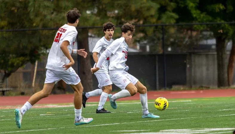 Boxers allow late goal in 1-0 loss at Pacific Lutheran