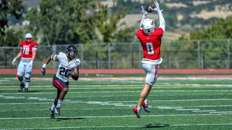 No. 3 Diggers overpower SOU