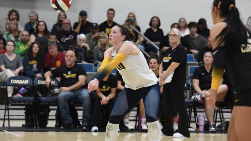 No. 1 Mountaineers Rally Past No. 6 Warriors in Nationally Ranked Showdown