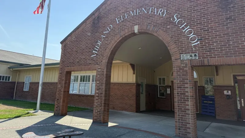 Washington teachers feel strain from budget pressures as fewer staff return