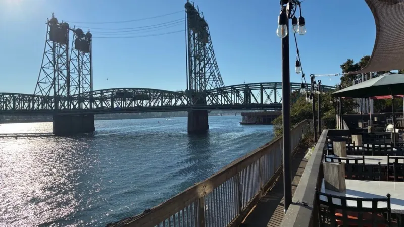 I-5 Rose Quarter closure puts pressure on local businesses
