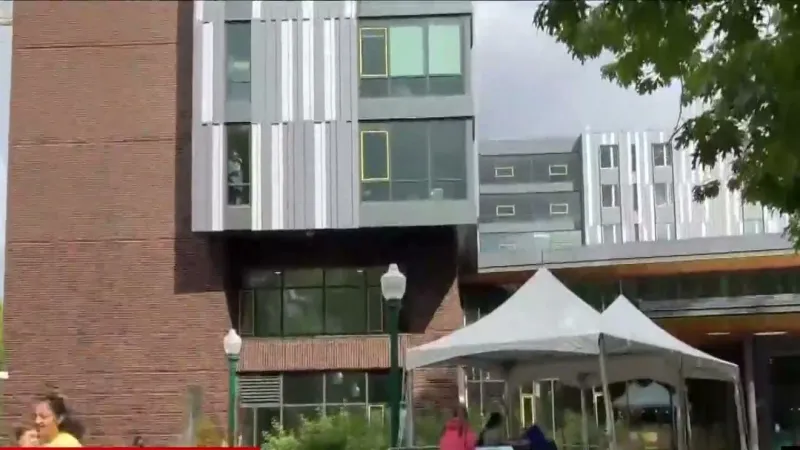 Heavy traffic expected near University of Oregon as students move into dorms Sept. 24-25