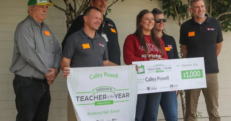 Roseburg High School's Cailey Powell named Douglas Regional Teacher of the Year