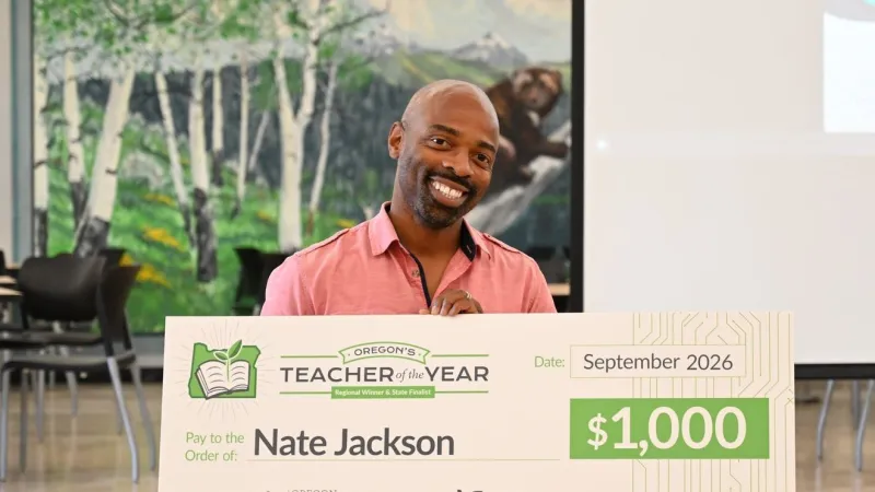Willamette High School social studies teacher named Regional Teacher of the Year