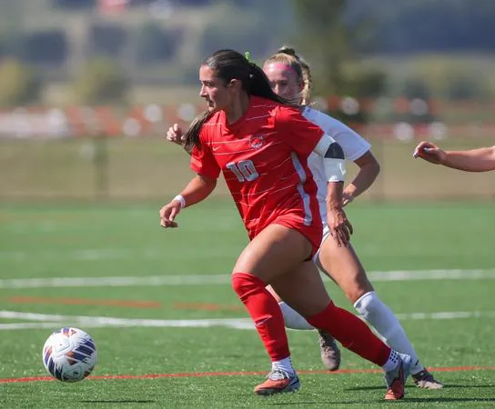 DiBenedetto's Two Scores Lead Wolves Past Wildcats, 3-2