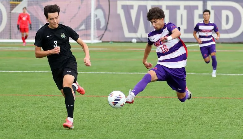 Gaines, Poirot give Wildcats a 2-0 win in NWC home opener