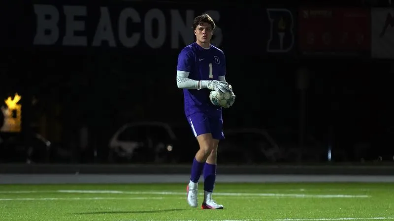 Another Tie Keeps Beacons Undefeated