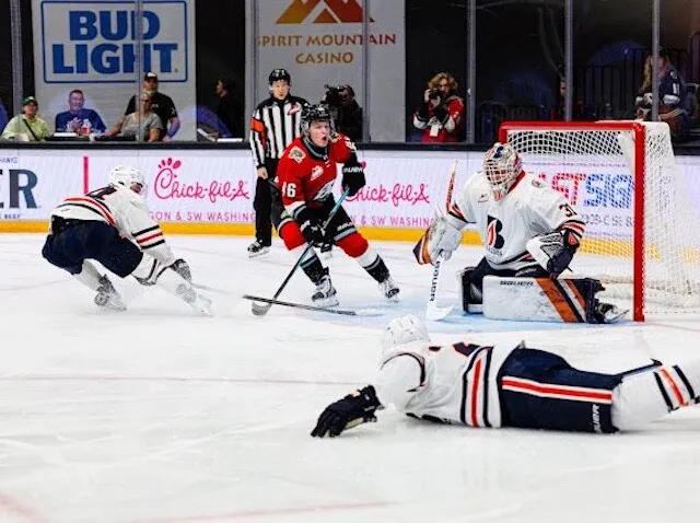 Winterhawks Make A Statement At Home With 5-3 Win Over Kamloops