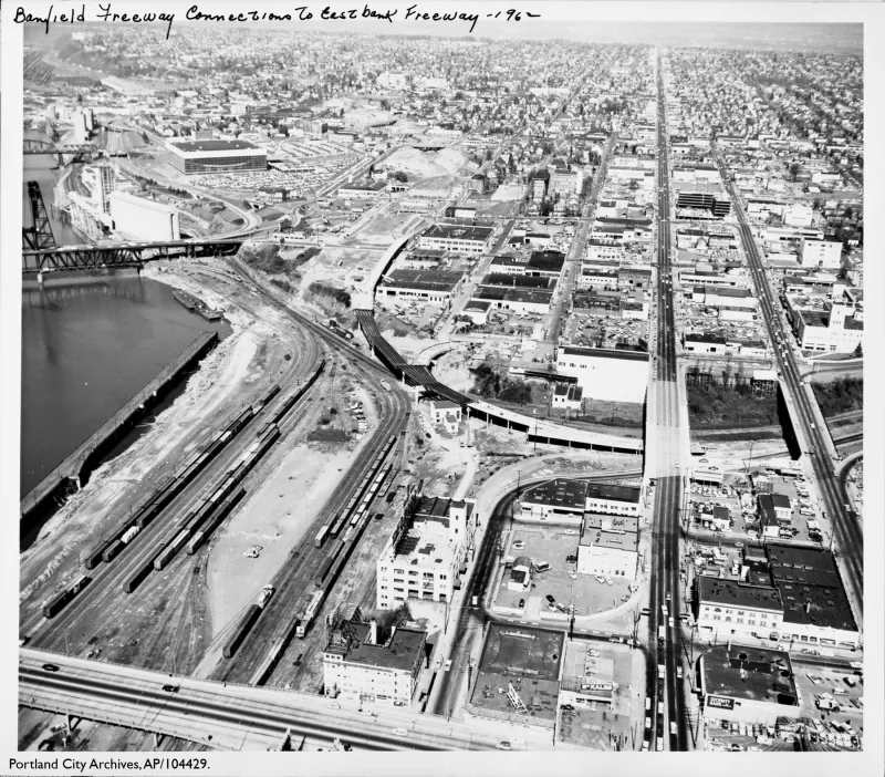 Banfield Expressway connection, 1962