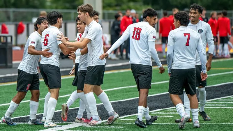 Raiders enter NAIA poll at No. 16 ahead of conference home openers