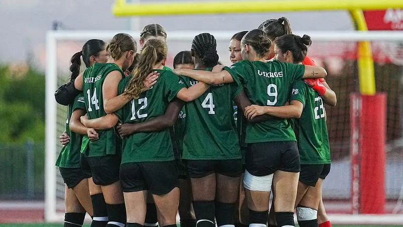 Frazier's First-Half Goal Doesn't Hold Up as Utah Tech Comes Back to Beat Vikings, 2-1