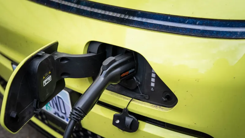 2 years in, Oregon still has no electric vehicle fast-charging stations through a $52 million federally funded program
