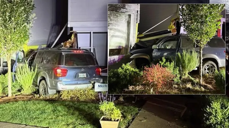 Beaverton teen arrested after police chase ends with crash into townhomes