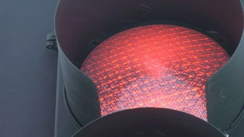 Power outage knocks out traffic signals in Roseburg area, ODOT warns