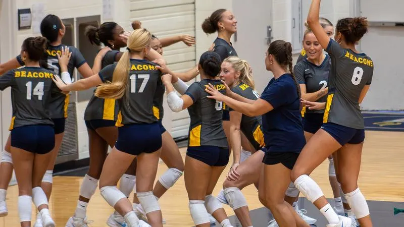 Beacons Earn Reverse Sweep over Wolves