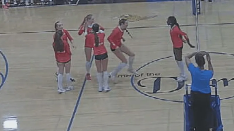 Big scoring runs keep Lincoln perfect in PIL volleyball