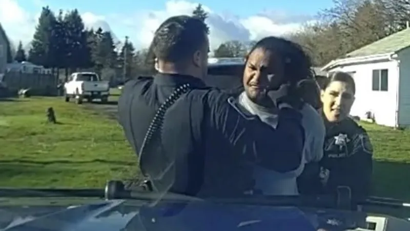 Man sues Eugene Police Department, officers for excessive force after being punched, tased in 2025 arrest