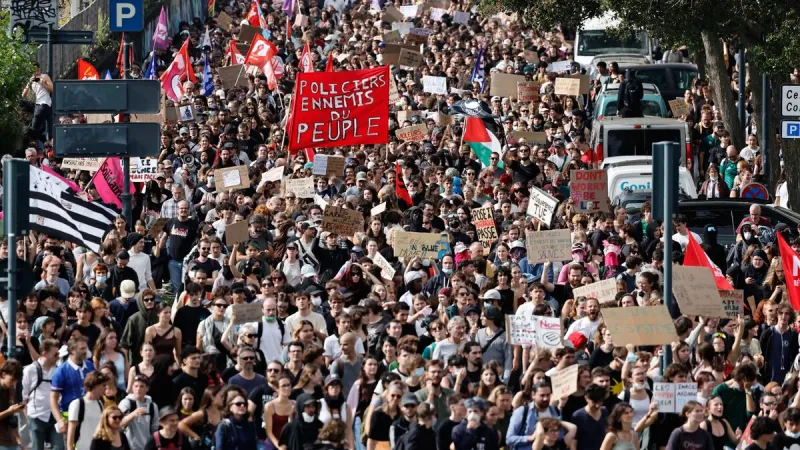 Photos show protests across France as students demand more school resources