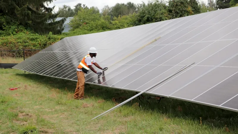Eugene voters facing clean energy ballot measure modeled after the Portland Clean Energy Fund
