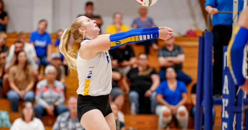 Prep Volleyball: Oakland overwhelms Reedsport in four sets