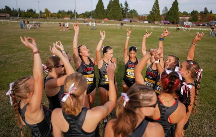 Wolves Runners Impress on National Stage