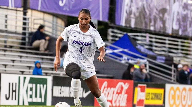Pilots Fall to Saint Mary's 1-0