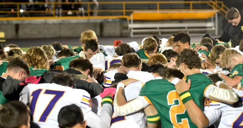 Commentary: Full of grief, Sweet Home football tries to find a sense of normalcy