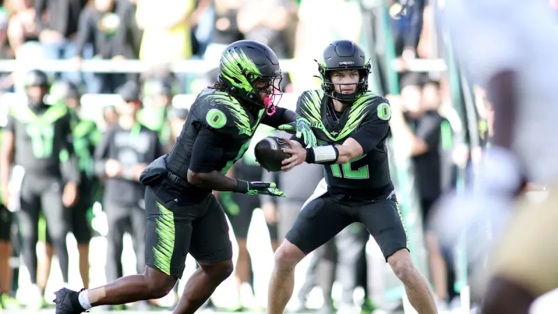 Oregon Ducks fall out of AP Top 25 following loss to UCLA