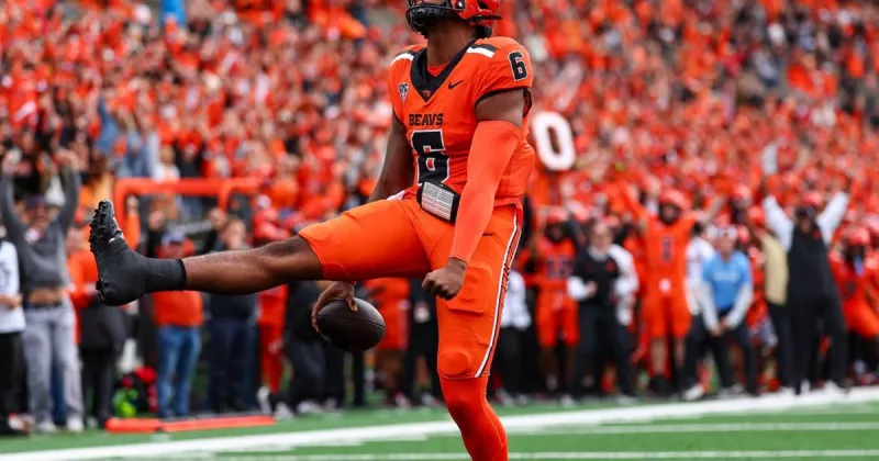 Maalik Murphy shows his buy-in with receiving touchdown for Oregon State football
